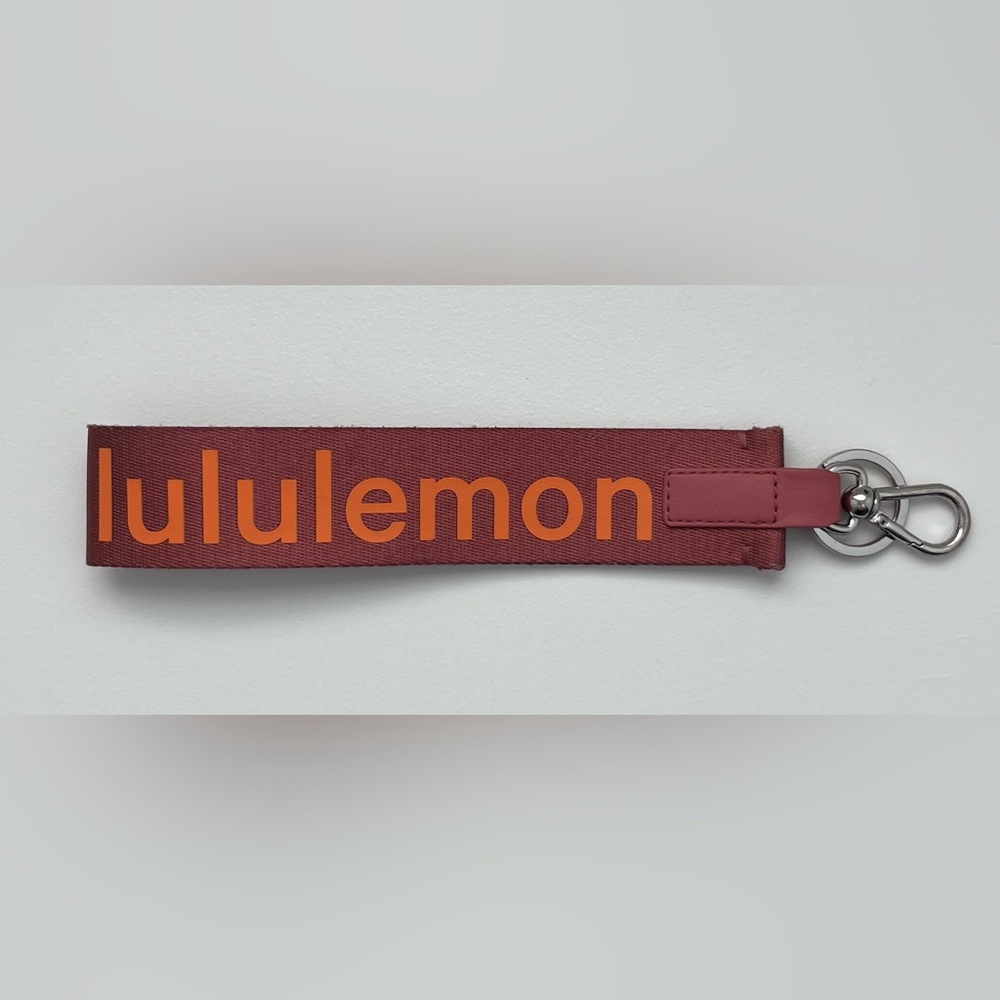 Lululemon Never Lost Keychain